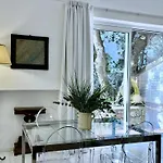فيلة Olive