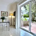 Vila Olive Capri
