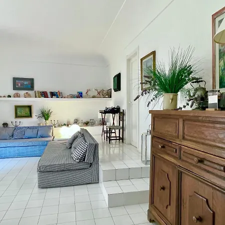 Βίλα Olive Κάπρι